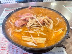 -肥汁米蘭香港米线(宁波路总店)