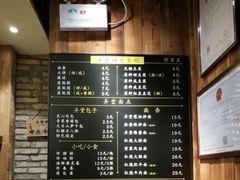 -弄堂咪道-饭香·面香·馄饨香(钦州北路田尚坊店)