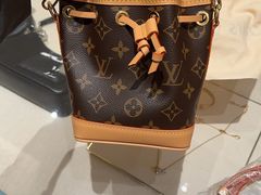 -LV路易威登(德基广场店)