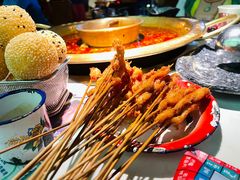 -新哥老官·畅吃123·美蛙世界(苏宁广场店)