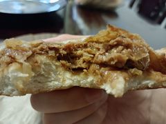 猪肉圆葱烧饼-舜兴源莱芜烧饼·烤羊肉(英雄山路店)
