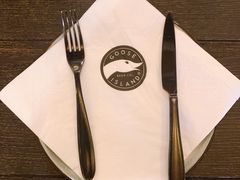 餐具摆设-Goose Island Brewhouse鹅岛精酿啤酒餐厅