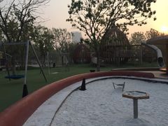 酒店对面中央公园-廊坊固安福朋喜来登酒店