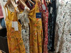 -优衣库(哈尔滨中央大街店)