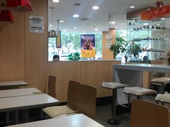 大堂-麦当劳(盐城世纪大道得来速店)