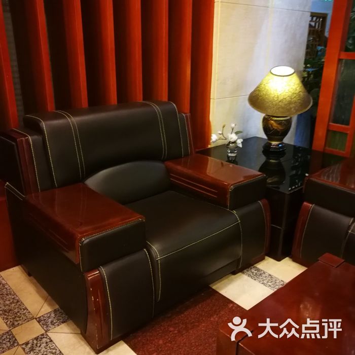 哈尔滨民航大厦