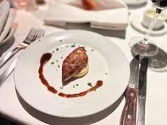 香煎鹅肝-茹丝葵经典牛排馆(上海外滩店)