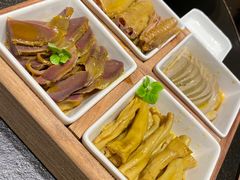 -四季民福烤鸭店(外滩外白渡桥店)