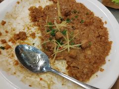 咸鱼蒸肉饼-永記粤菜·五指毛桃花雕鸡煲(九亭店)