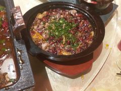 石锅美蛙-万重锦·人文川菜馆(骡马市店)