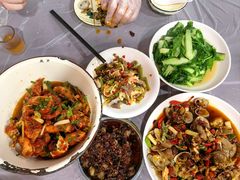 -辣螃铠盆盆蟹大排档(总店)