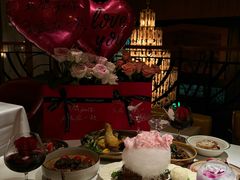 -Mogul Eatery·大亨餐酒馆