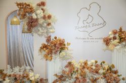 -艾米婚纱&婚礼策划