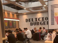 -麦当劳(深圳北站高铁店)