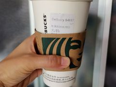 -星巴克臻选(北京银泰店)