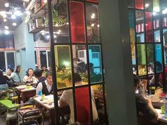 -钢管厂五区小郡肝串串香(奥克斯广场锦城万达店)