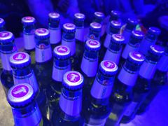 -飞歌e族KTV(雄楚1号店)