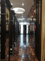 -八佰伴8008星级形象店