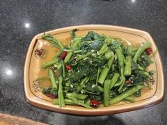 -乐山饭店