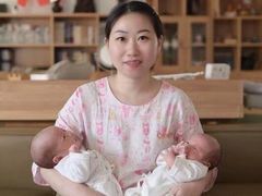 -爱的果实月嫂育婴师(世纪东方店)