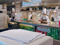 -捞王锅物料理(上海世茂广场店)