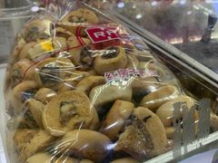 -红房子西点(汇联商厦天钥桥路店)