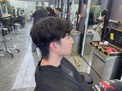 -藤野造型烫染·漂发