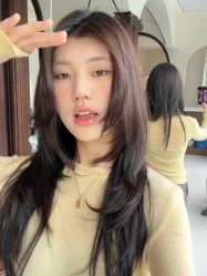 -MOVAN  HAIR莫凡匠人发型屋