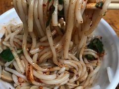 -再回首鸡肉米线(人民路一店)