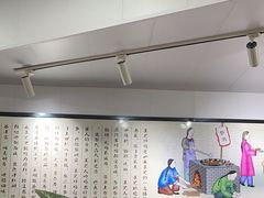 -八两八金·莱芜特色炒鸡(市南漳浦路店)