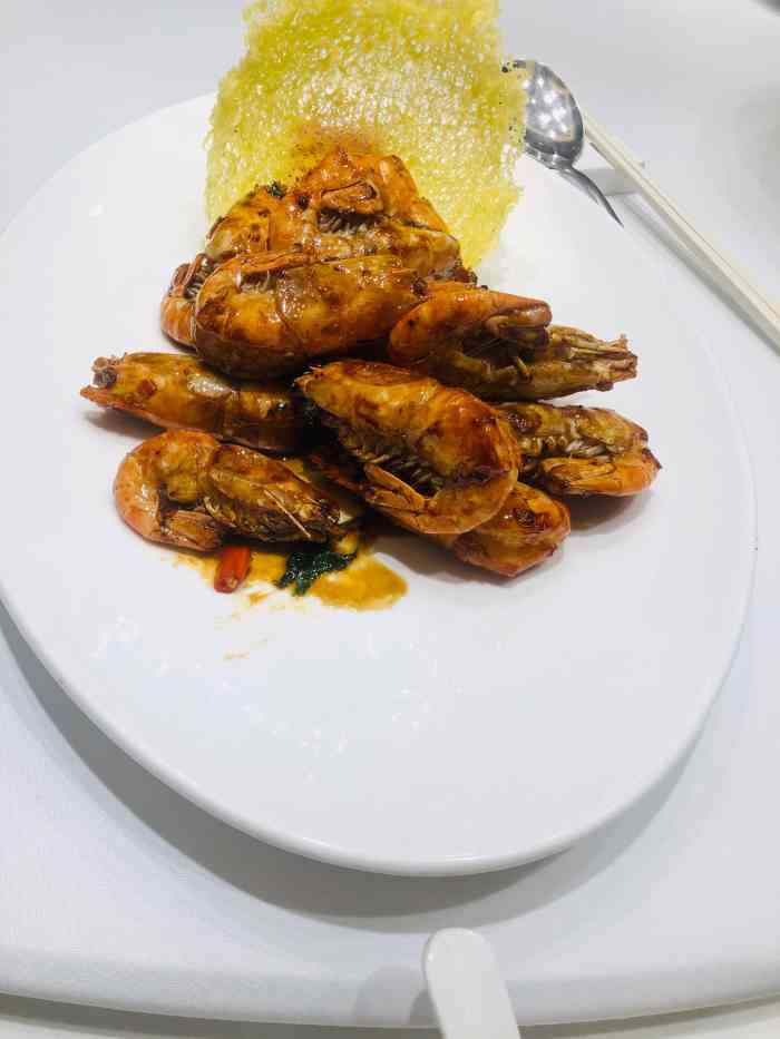 名人名家(秋涛北路店)-"看特价菜去的,服务一般,晚上要排队,周末.