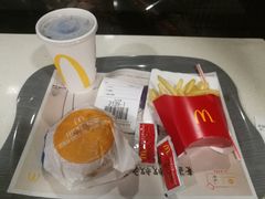 -麦当劳(乳山路店)