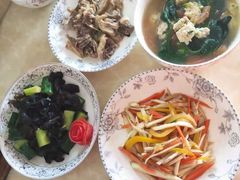 -爱的果实月嫂育婴师(世纪东方店)