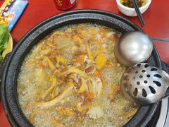 -菌之家·专业纯野生菌火锅·特色炒菌