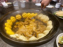 贴花卷-缘福乡村铁锅炖民宿(八达岭店)