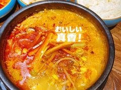 -明洞阿姨·韩式酱蟹烤肉·创意料理(三元桥店)