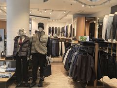 -lululemon(上海浦东IFC店)