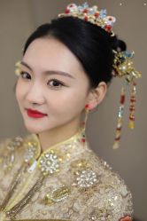 -艾米丽婚纱礼服