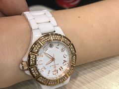 -盛华60年名表维修服务中心