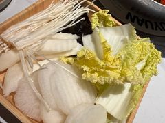 -左庭右院鲜牛肉火锅(七宝领展广场店)