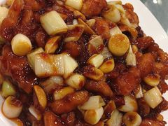 宫保鸡丁-鸿运楼烤鸭店(天桥店)