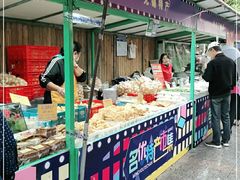 -百联临沂购物中心(临沂路店)