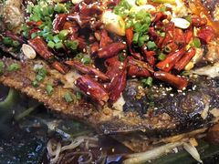 -鸣记脆皮烤鱼·海鲜烤鱼(三八广场店)