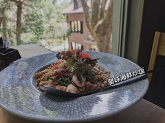 -穹六人间 people 6(岳阳路店)