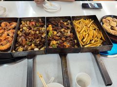 -老东镇啤酒屋海鲜加工·蒸汽海鲜·海鲜烧烤(台东店)