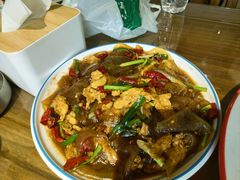 -鲁南仔·滕州炒鸡(经三路店)