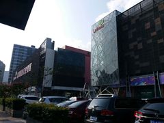 -荔秀服饰文化街区