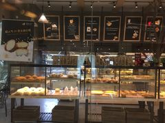 面包甜点陈列柜-拉那巴米 蛋糕定制(世纪东方广场店)