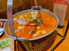 -老滇山寨•云南特色菜•地方菜•民族风情歌舞表演(金碧店)