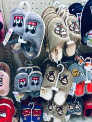 -爱婴室(上海齐河路店)